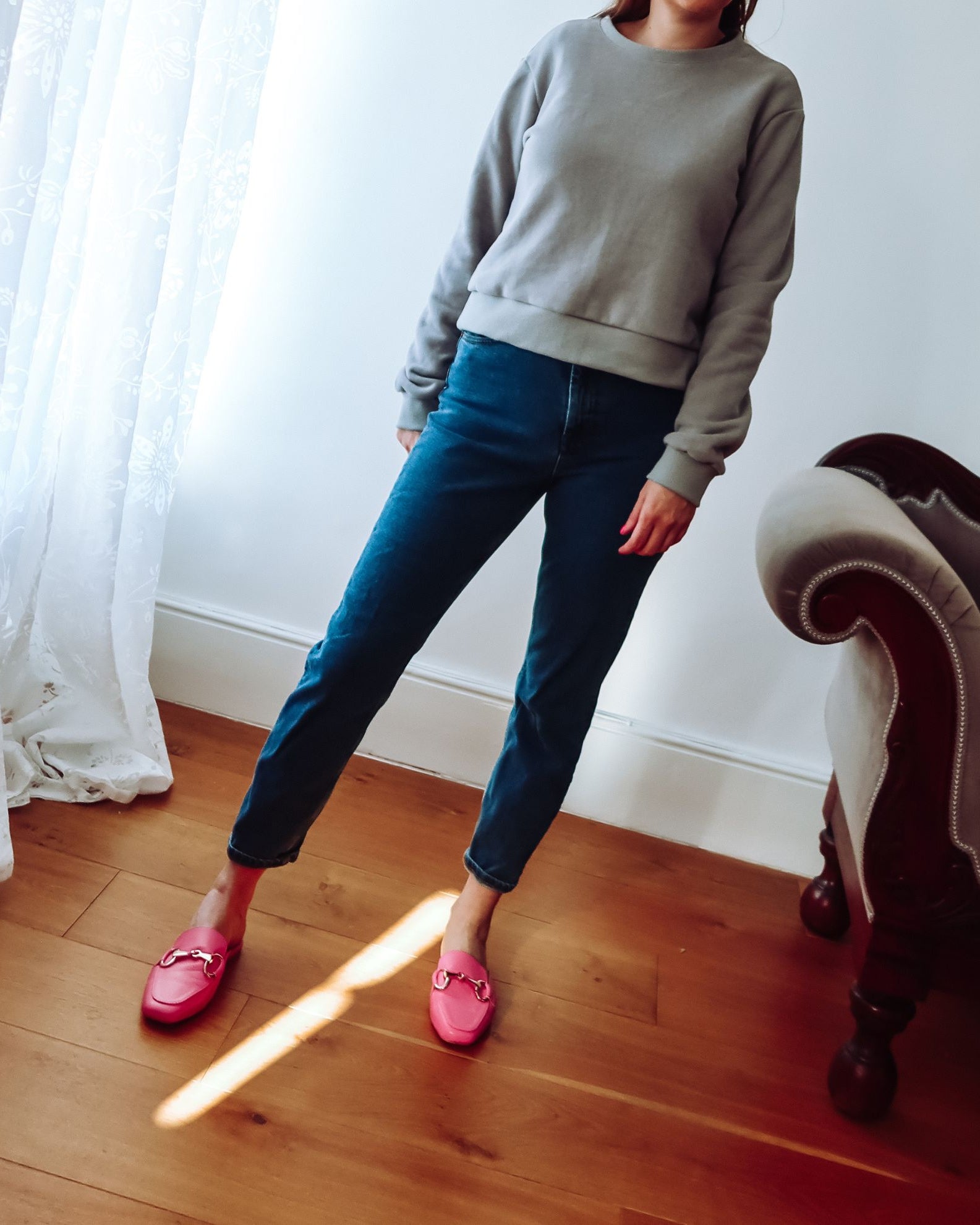 Silver Grey Cropped Sweatshirt SCD
